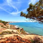Апартаменты Sea View By Be Cherish *
